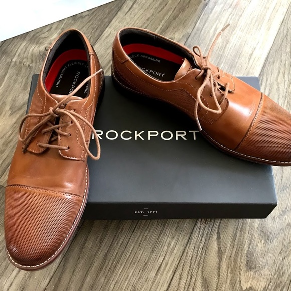 Disney Christmas 2025 Lil Rin Rin Plush Badge Red New